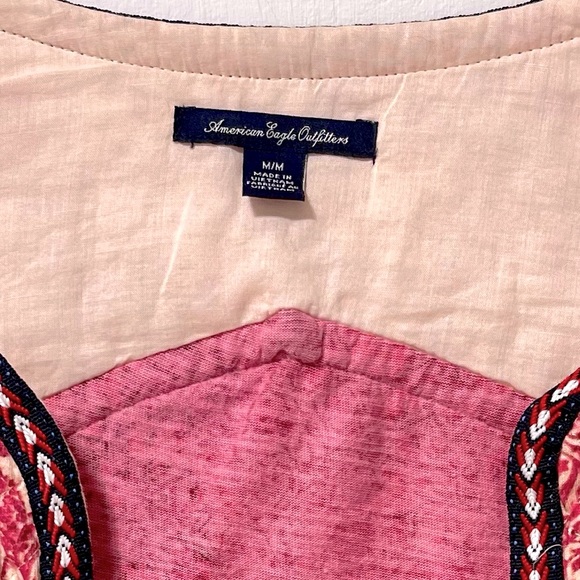 American Eagle Outfitters lightweight, floral jacket - Picture 3 of 4